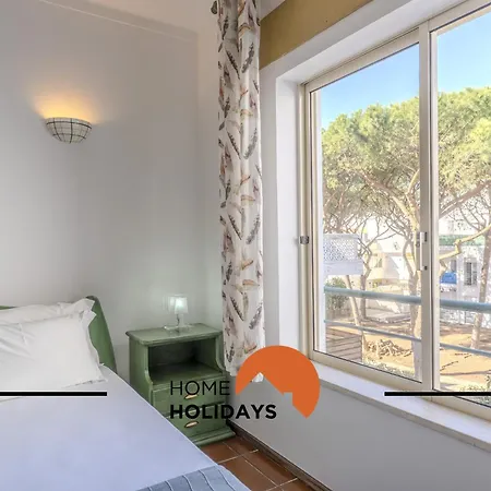 #348 Madaleno By Holidays アパート *